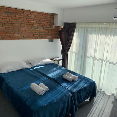 Hotel Baratashvili 12 Tbilissi Extérieur photo