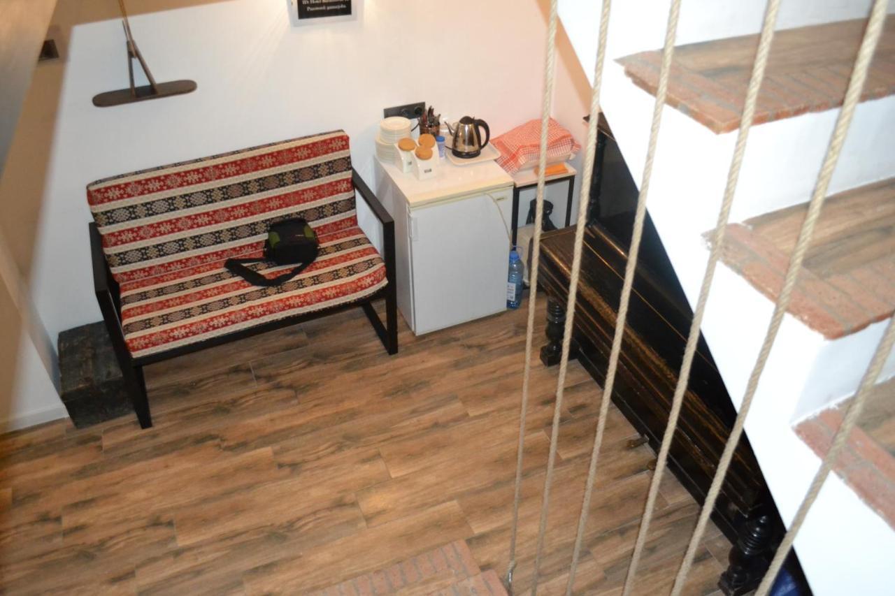 Hotel Baratashvili 12 Tbilissi Extérieur photo